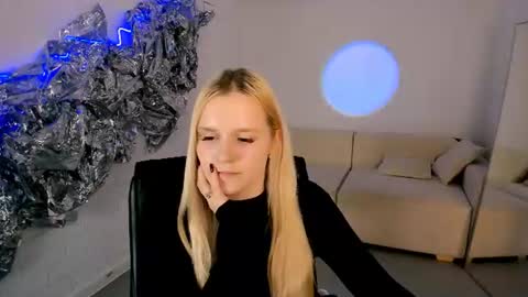 Sweet Sherri online show from July 20, 2026, 10:39 am