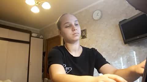 Amanda online show from September 24, 2025, 1:03 pm