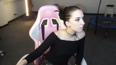 Snapshot of sheryl_elegance chatting on September 18, 2025, 10:28 am Sheryl online show from September 18, 2025, 10:28 am