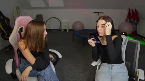 Snapshot of sheryl_elegance chatting on November 26, 2025, 11:11 am Sheryl online show from November 26, 2025, 11:11 am