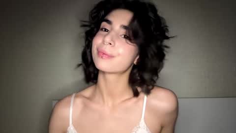 Amy online show from June 4, 2026, 11:38 am