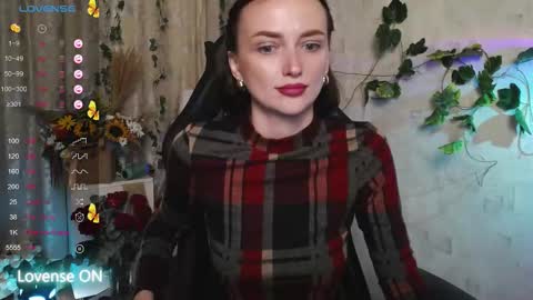 Snapshot of sheslike_firstlove chatting on September 26, 2025, 6:01 pm Vanessa online show from September 26, 2025, 6:01 pm