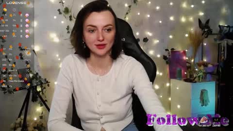 Snapshot of sheslike_firstlove chatting on October 13, 2025, 7:08 am Vanessa online show from October 13, 2025, 7:08 am