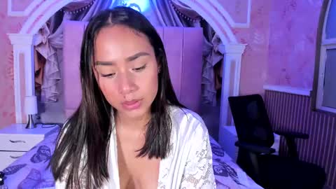 Sheyla online show from February 22, 2025, 5:24 pm