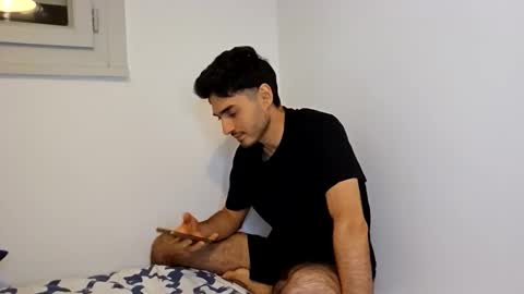 Snapshot of shhervin chatting on December 2, 2025, 6:47 pm shhervin online show from December 2, 2025, 6:47 pm