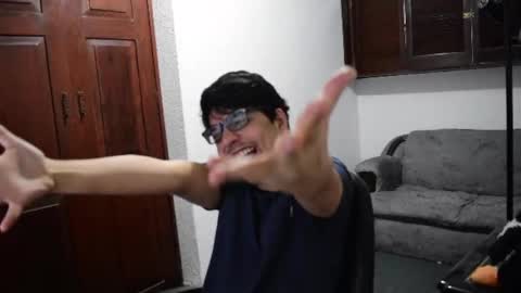 Snapshot of shidoteamstudio chatting on March 19, 2026, 12:31 pm shidoteamstudio online show from March 19, 2026, 12:31 pm