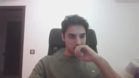 Snapshot of shiiroo26 chatting on September 28, 2025, 12:38 am Shiiroo26 online show from September 28, 2025, 12:38 am