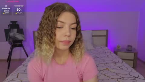 Snapshot of shine_abby_ chatting on July 8, 2026, 10:20 am Abby online show from July 8, 2026, 10:20 am