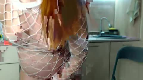 Snapshot of shinelikea_diamond chatting on January 28, 2025, 9:40 pm Alexis online show from January 28, 2025, 9:40 pm