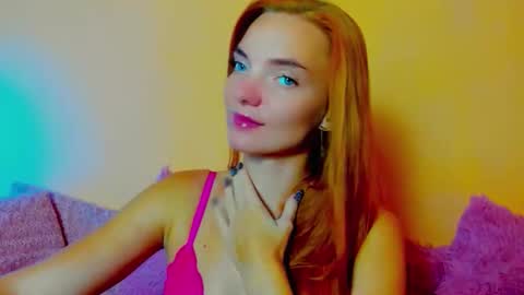 Snapshot of shinelikea_diamond chatting on October 4, 2025, 6:06 pm Alexis online show from October 4, 2025, 6:06 pm
