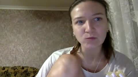 Snapshot of shining_pearl chatting on February 26, 2025, 9:48 pm Jesica online show from February 26, 2025, 9:48 pm