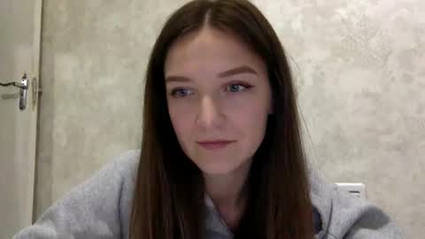 Snapshot of shining_pearl chatting on October 13, 2025, 6:41 pm Jesica online show from October 13, 2025, 6:41 pm