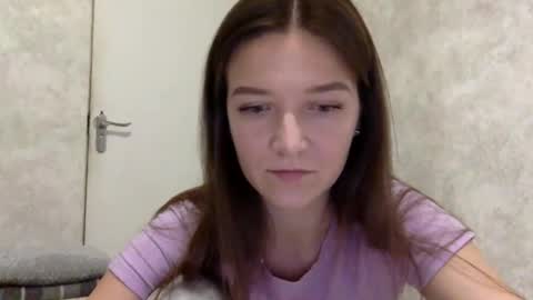 Snapshot of shining_pearl chatting on November 9, 2025, 8:40 pm Jesica online show from November 9, 2025, 8:40 pm