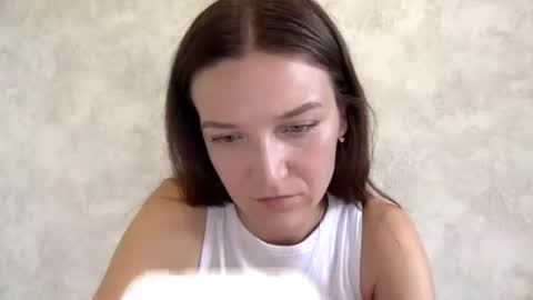 Jesica online show from July 19, 2026, 12:42 pm