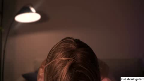 Snapshot of shiningstarrr chatting on January 17, 2025, 2:18 pm Nika online show from January 17, 2025, 2:18 pm