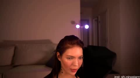 Snapshot of shiningstarrr chatting on March 10, 2025, 6:34 pm Nika online show from March 10, 2025, 6:34 pm