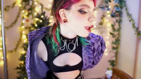 Snapshot of shiny_jail chatting on January 17, 2026, 2:05 am JennyMira THANK YOU FOR 77 777 online show from January 17, 2026, 2:05 am