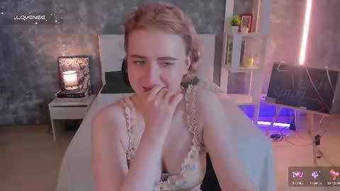 Snapshot of shiny_lisss chatting on July 25, 2026, 1:47 am Lisa online show from July 25, 2026, 1:47 am