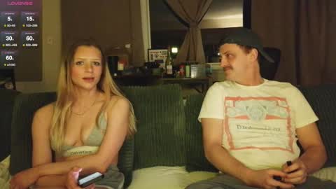 Snapshot of shinyandused chatting on October 27, 2025, 1:20 am shinyandused online show from October 27, 2025, 1:20 am