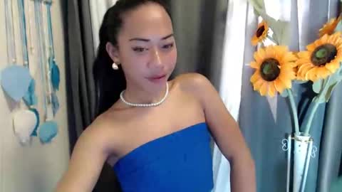 shira_cutttiebigcock online show from April 27, 2026, 5:38 am