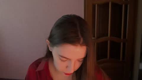 Snapshot of shiraha___rafieru chatting on June 9, 2026, 8:37 am shiraha___rafieru online show from June 9, 2026, 8:37 am