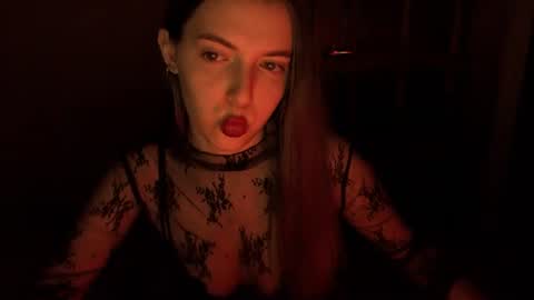 shiraha___rafieru online show from July 17, 2026, 8:14 pm
