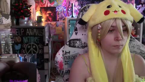 Snapshot of shirayuki_hime chatting on March 5, 2025, 1:06 pm Im Lilu Rosenblum Guys I have ----Ill be glad to see you there online show from March 5, 2025, 1:06 pm