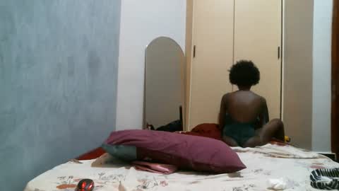 Shi-ro online show from October 13, 2025, 1:55 pm