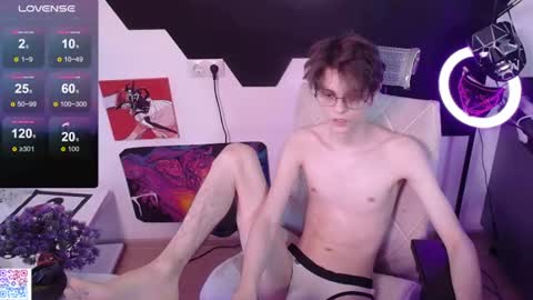 shiromy_ online show from July 16, 2026, 5:08 pm