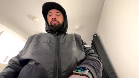 Shady online show from March 15, 2026, 9:43 pm