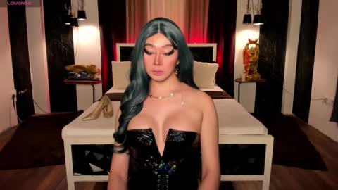 Snapshot of shivvariana_manflayer chatting on December 18, 2024, 3:37 am WET AND WILD YHANNA online show from December 18, 2024, 3:37 am