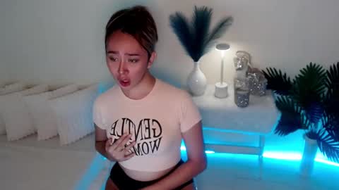 Snapshot of shivvariana_manflayer chatting on September 19, 2025, 11:05 pm WET AND WILD YHANNA online show from September 19, 2025, 11:05 pm