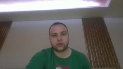 shmele_04 online show from January 8, 2025, 10:06 pm