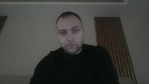 Snapshot of shmele_04 chatting on January 13, 2025, 10:25 am shmele_04 online show from January 13, 2025, 10:25 am