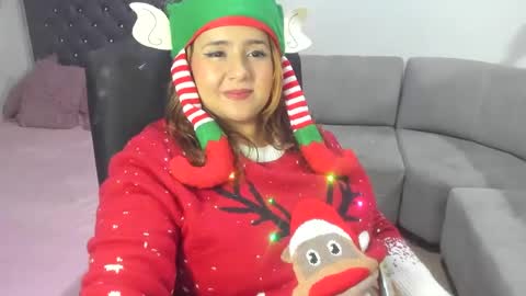 Shofia Beltran online show from December 25, 2024, 11:20 pm