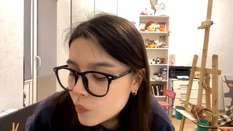 Marie online show from March 20, 2026, 2:33 pm