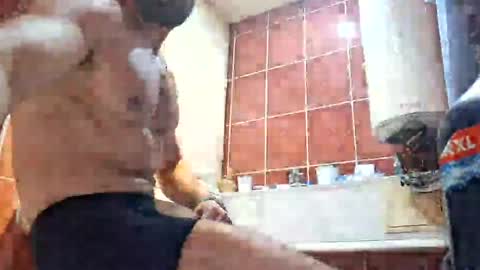 Snapshot of shootliker chatting on July 7, 2026, 12:24 am shootliker online show from July 7, 2026, 12:24 am