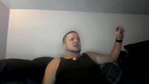 shortmel online show from October 14, 2025, 6:03 am