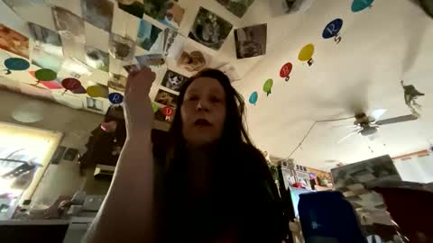 Snapshot of shorty920505 chatting on June 1, 2026, 11:39 pm shorty920505 online show from June 1, 2026, 11:39 pm