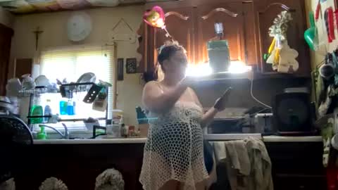 shorty920505 online show from July 23, 2026, 8:18 pm