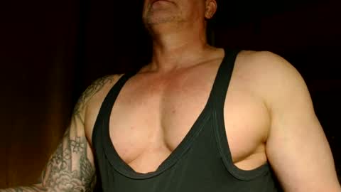 Snapshot of show_on_for_you chatting on March 5, 2026, 11:23 pm show_on_for_you online show from March 5, 2026, 11:23 pm