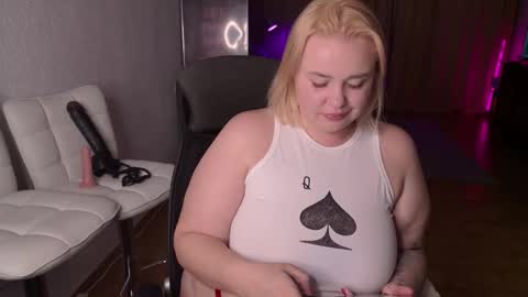 Snapshot of showmebbw chatting on November 21, 2025, 6:06 pm Mimi online show from November 21, 2025, 6:06 pm