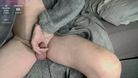 Snapshot of showoffjay46 chatting on September 19, 2025, 12:34 am showofjay online show from September 19, 2025, 12:34 am