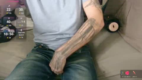 Snapshot of showoffjay46 chatting on October 25, 2025, 9:09 pm showofjay online show from October 25, 2025, 9:09 pm