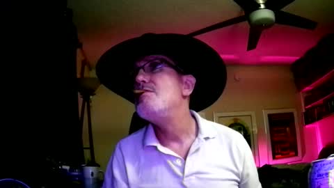 shrewtamer online show from December 7, 2024, 8:44 am
