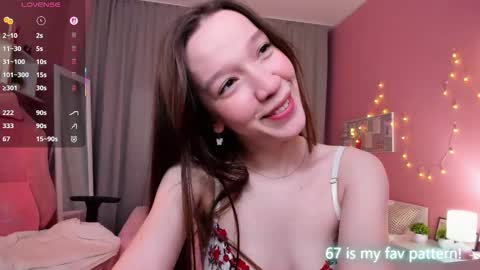 Neila online show from November 20, 2025, 2:28 pm