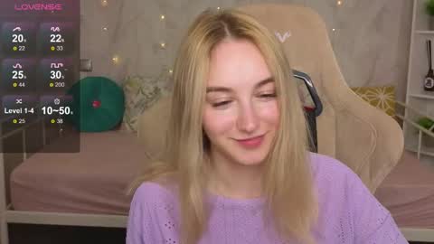 Polly online show from June 11, 2026, 2:53 am