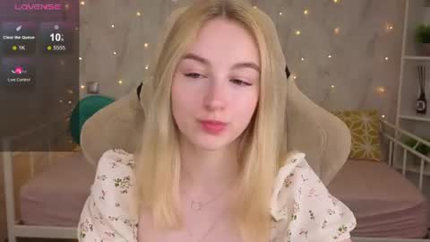 Polly online show from June 16, 2026, 12:02 am