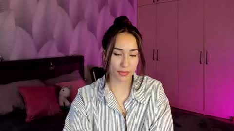 Mika online show from January 29, 2025, 2:40 am