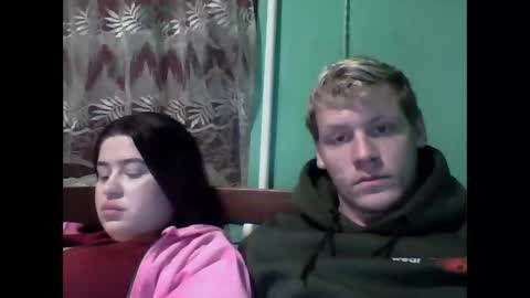 Snapshot of shy_couple_cute chatting on February 10, 2025, 9:36 am shy_couple_cute online show from February 10, 2025, 9:36 am